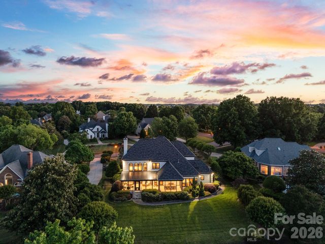 18003 Lochcarron Lane, Cornelius, NC 28031