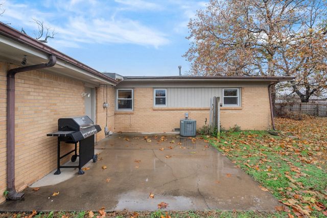 2833 S Hiram, Wichita, KS 67217