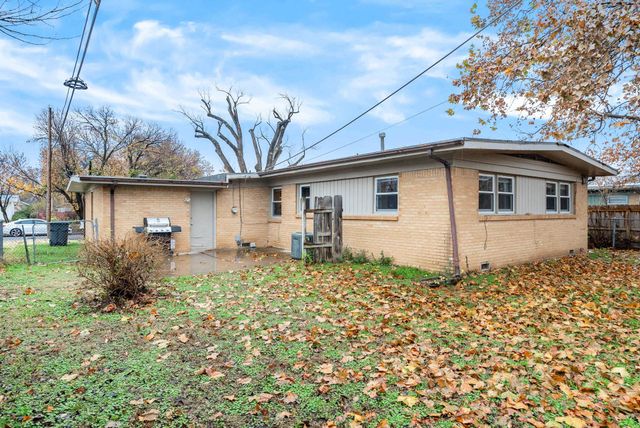 2833 S Hiram, Wichita, KS 67217