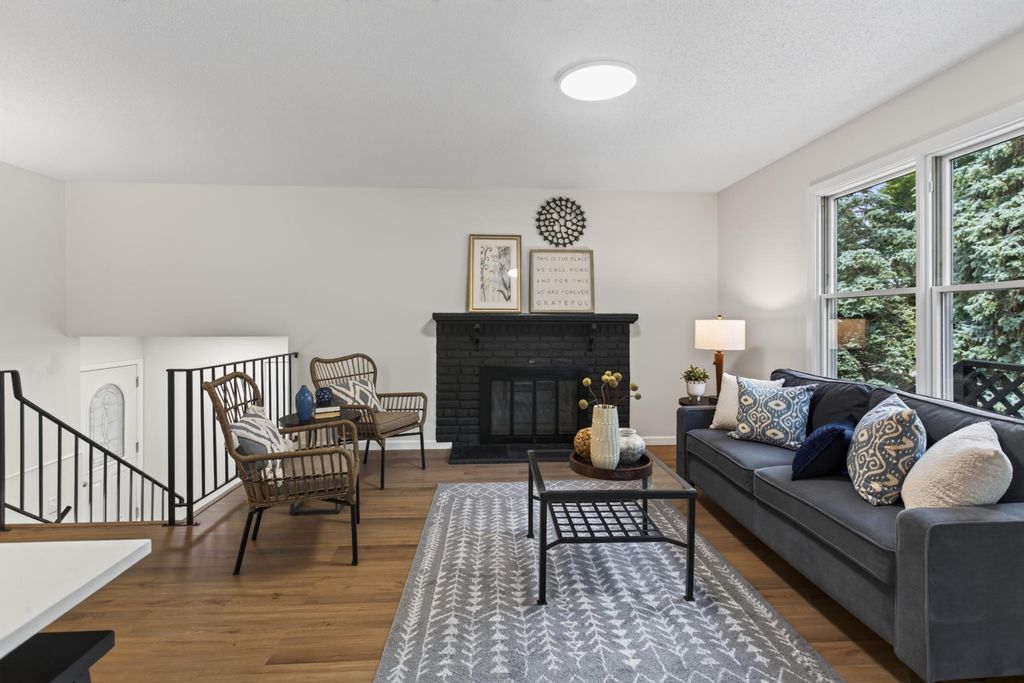 7748 Cayenne Plaza W, Woodbury, MN 55125 — photo 3