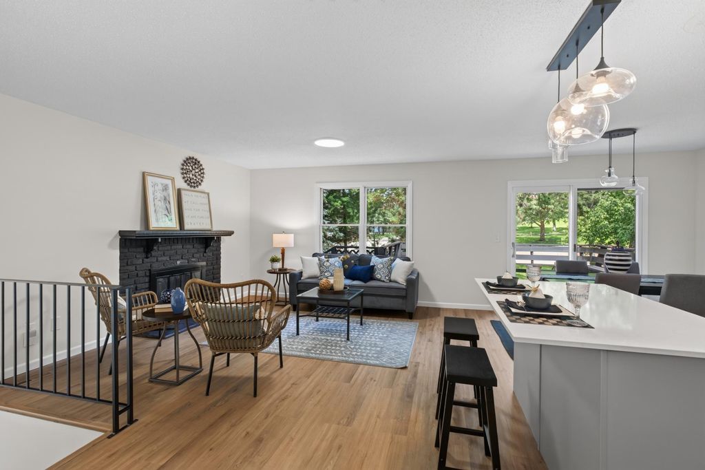 7748 Cayenne Plaza W, Woodbury, MN 55125 — photo 5
