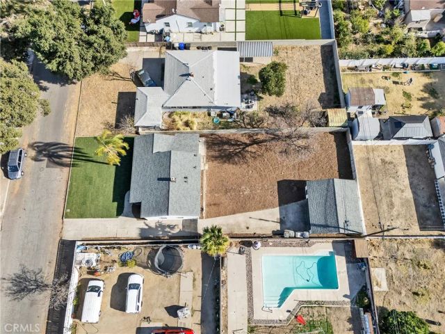 871 W 29th Street, San Bernardino, CA 92405