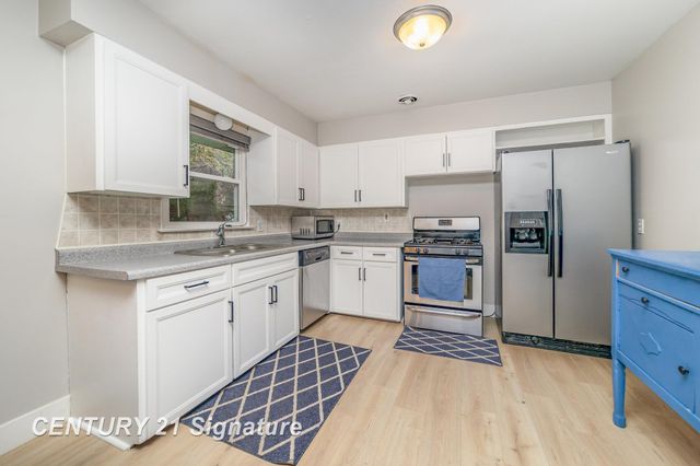 4386 Brockway Road, Saginaw, MI 48638