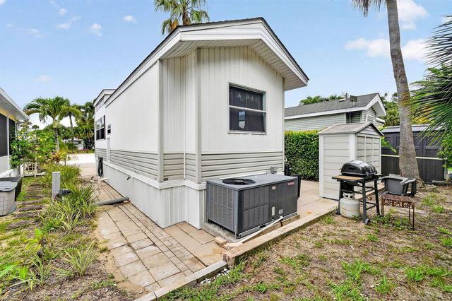 900 Juno Ocean Walk 2, Juno Beach, FL 33408