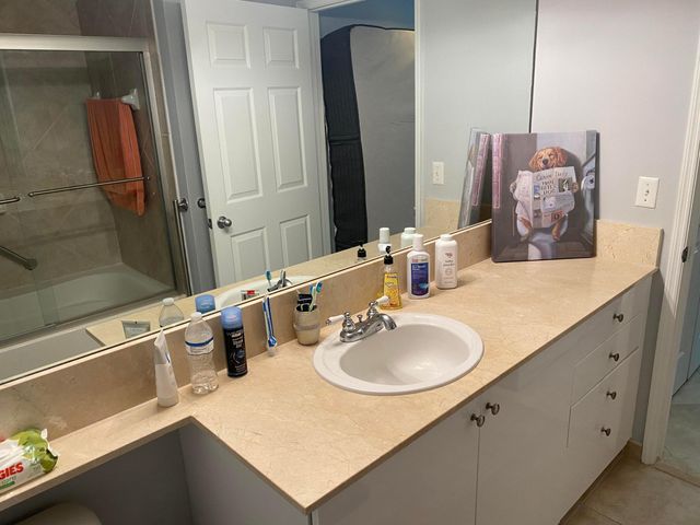 700 E Boynton Beach Boulevard 203, Boynton Beach, FL 33435