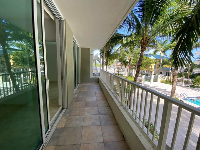 700 E Boynton Beach Boulevard 203, Boynton Beach, FL 33435