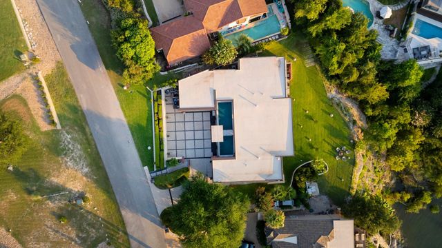 105 Edgewater CV, Lakeway, TX 78734