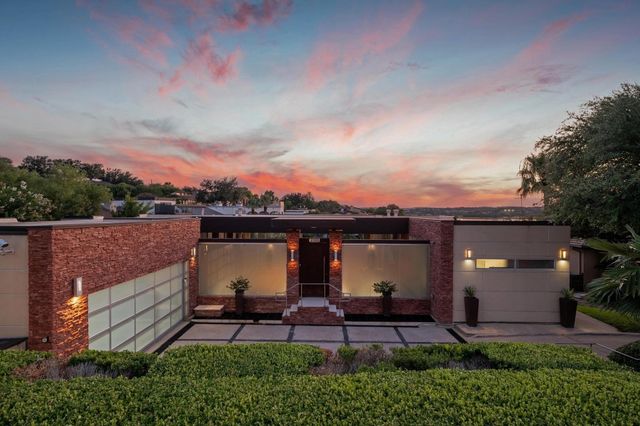 105 Edgewater CV, Lakeway, TX 78734