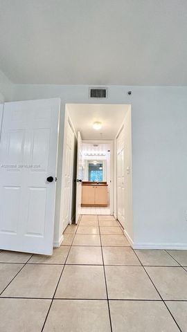 4241 San Marino Boulevard 108, West Palm Beach, FL 33409