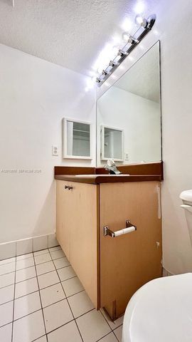 4241 San Marino Boulevard 108, West Palm Beach, FL 33409