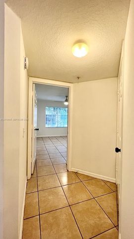 4241 San Marino Boulevard 108, West Palm Beach, FL 33409