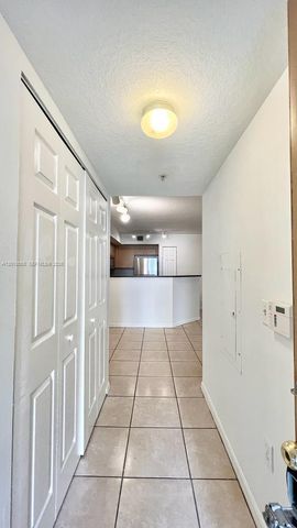 4241 San Marino Boulevard 108, West Palm Beach, FL 33409