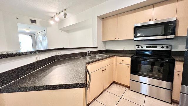 4241 San Marino Boulevard 108, West Palm Beach, FL 33409