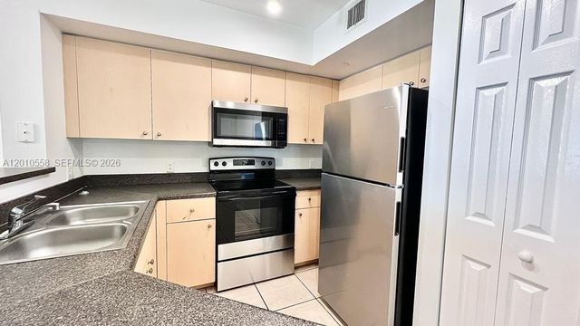 4241 San Marino Boulevard 108, West Palm Beach, FL 33409