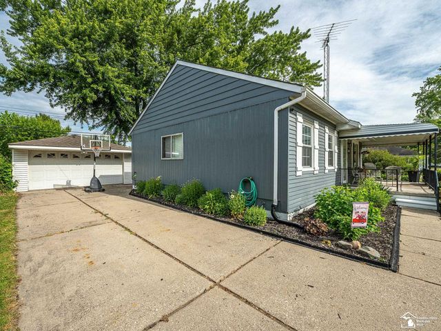 1693 Roman Drive, Frenchtown Twp, MI 48162