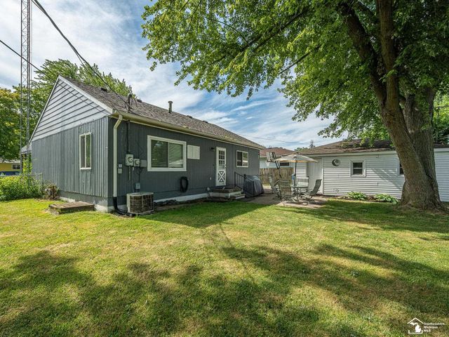 1693 Roman Drive, Frenchtown Twp, MI 48162