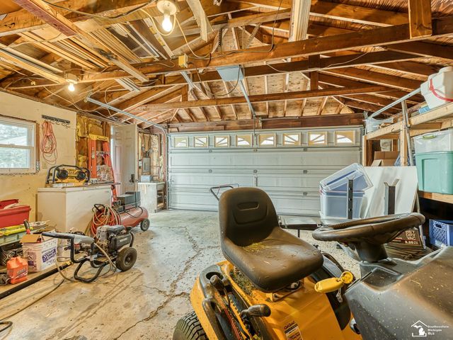 1693 Roman Drive, Frenchtown Twp, MI 48162
