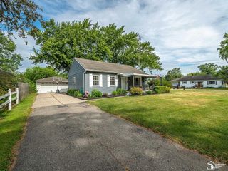 1693 Roman Drive, Frenchtown Twp, MI 48162