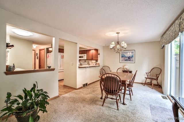 31 Northwood Drive, Lancaster, NY 14043