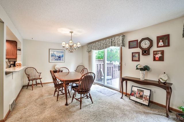 31 Northwood Drive, Lancaster, NY 14043