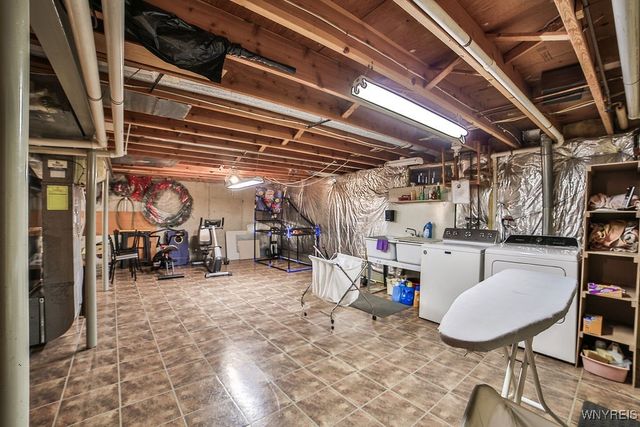 31 Northwood Drive, Lancaster, NY 14043