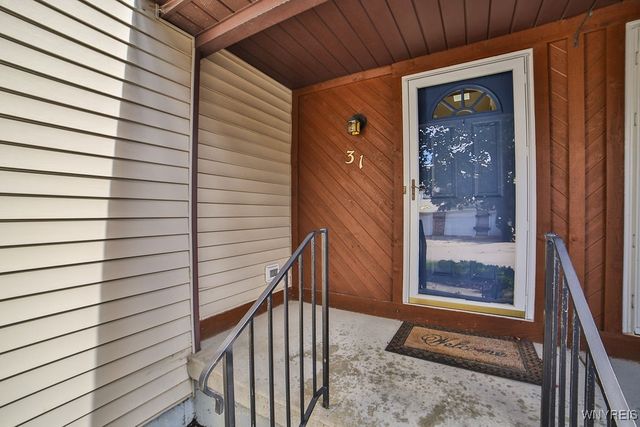 31 Northwood Drive, Lancaster, NY 14043