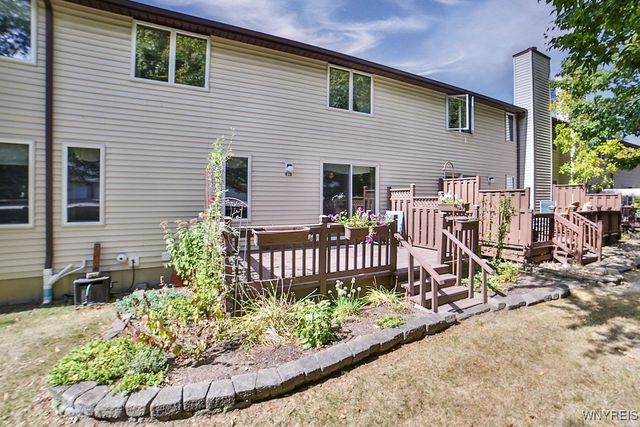 31 Northwood Drive, Lancaster, NY 14043