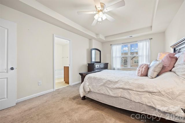 2784 Sawbridge Lane, Gastonia, NC 28056