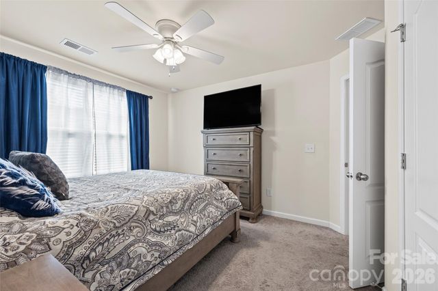 2784 Sawbridge Lane, Gastonia, NC 28056