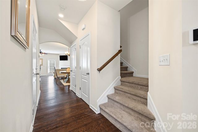 2784 Sawbridge Lane, Gastonia, NC 28056