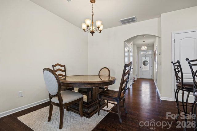 2784 Sawbridge Lane, Gastonia, NC 28056