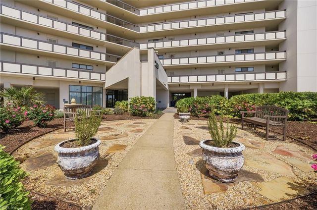 2830 Shore Dr Apt 801, Virginia Beach, VA 23451