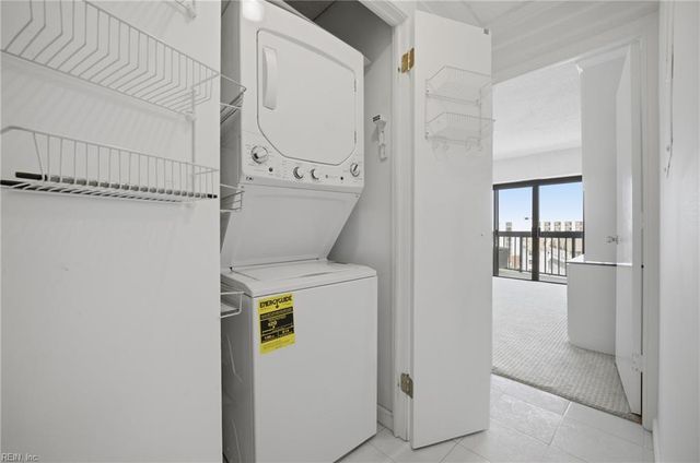 2830 Shore Dr Apt 801, Virginia Beach, VA 23451