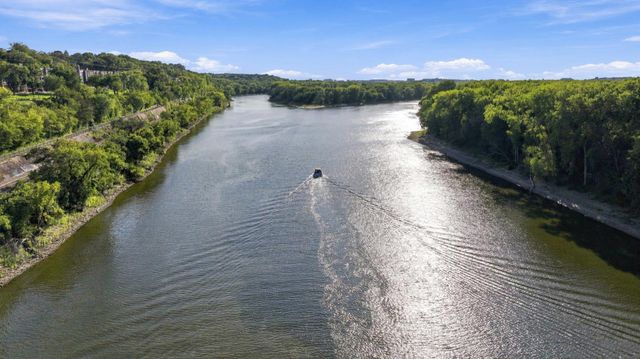 1021 Sibley Memorial Highway 404, Lilydale, MN 55118