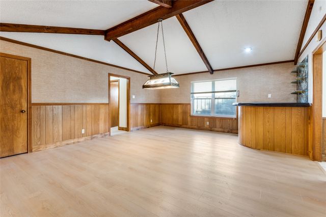 2805 Staffordshire Drive, Carrollton, TX 75007