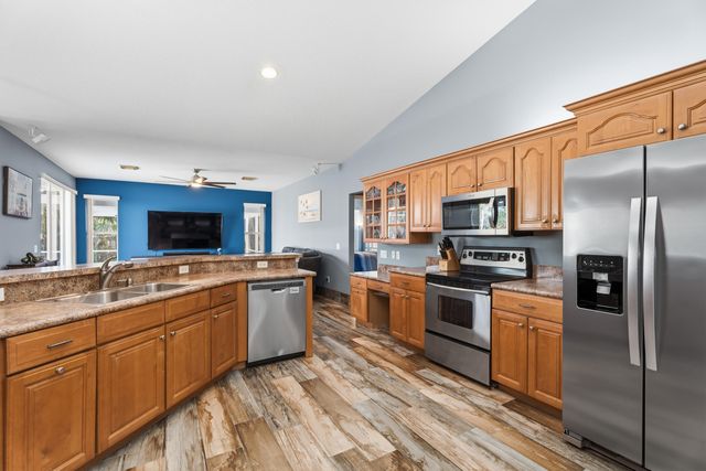 737 SW Dalton Circle, Port St. Lucie, Port St Lucie, FL 34953