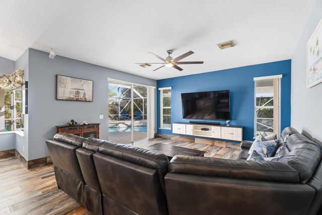737 SW Dalton Circle, Port St. Lucie, Port St Lucie, FL 34953