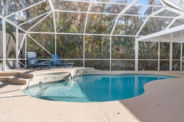 737 SW Dalton Circle, Port St. Lucie, Port St Lucie, FL 34953