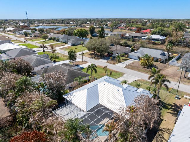737 SW Dalton Circle, Port St. Lucie, Port St Lucie, FL 34953