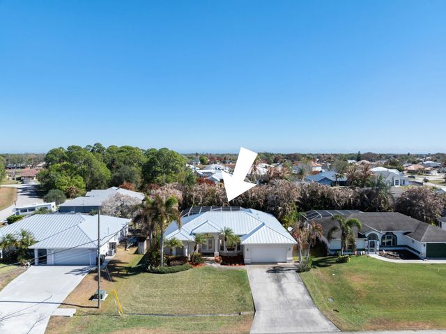 737 SW Dalton Circle, Port St. Lucie, Port St Lucie, FL 34953