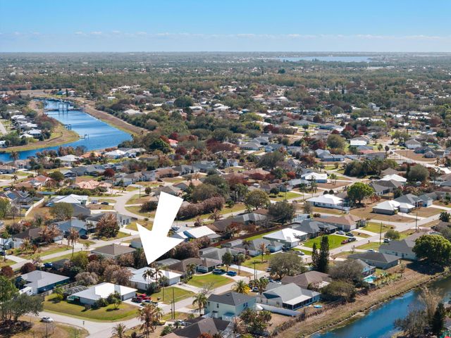 737 SW Dalton Circle, Port St. Lucie, Port St Lucie, FL 34953