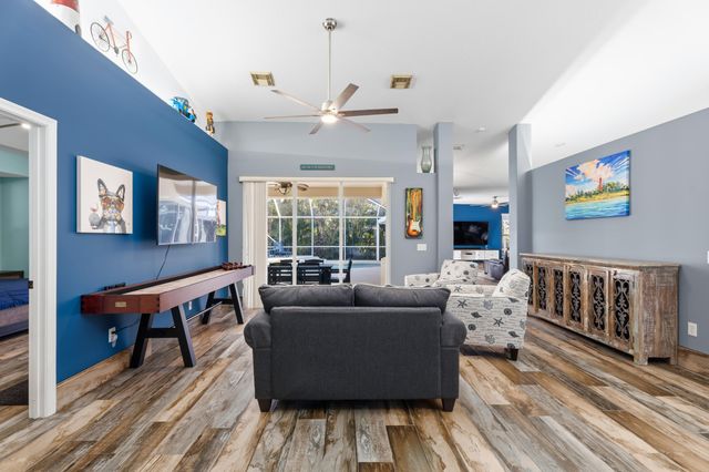 737 SW Dalton Circle, Port St. Lucie, Port St Lucie, FL 34953