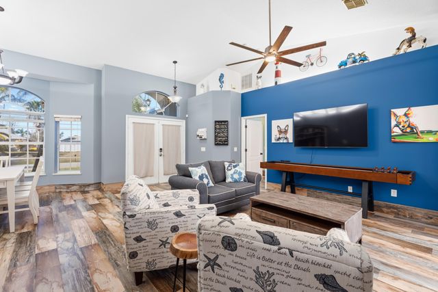 737 SW Dalton Circle, Port St. Lucie, Port St Lucie, FL 34953