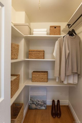 37 Malvern Lane, Stony Brook, NY 11790