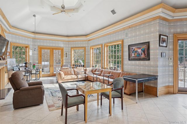 22 Willow Road, Woodsburgh, NY 11598