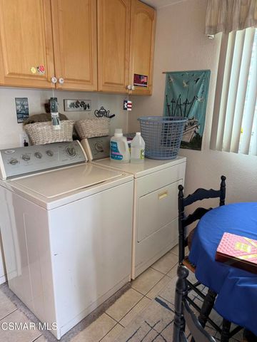 1404 W Wilshire Avenue, Fullerton, CA 92833
