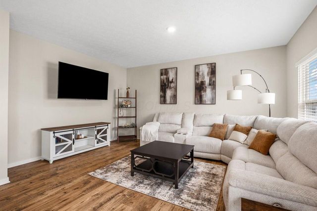 291 Shady Hollow Drive, Commercial Point, OH 43116