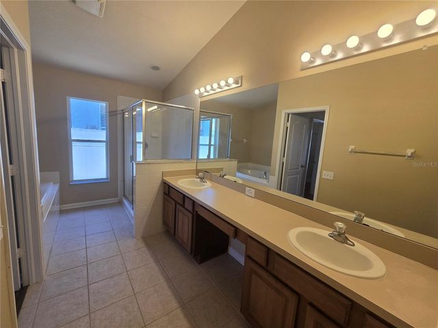 7624 GRANITVILLE DRIVE, Wesley Chapel, FL 33545
