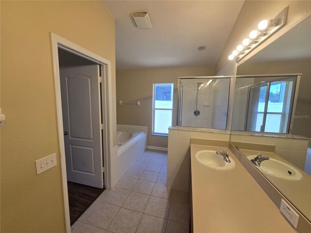 7624 GRANITVILLE DRIVE, Wesley Chapel, FL 33545