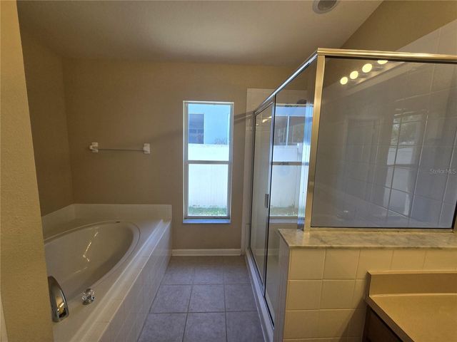 7624 GRANITVILLE DRIVE, Wesley Chapel, FL 33545